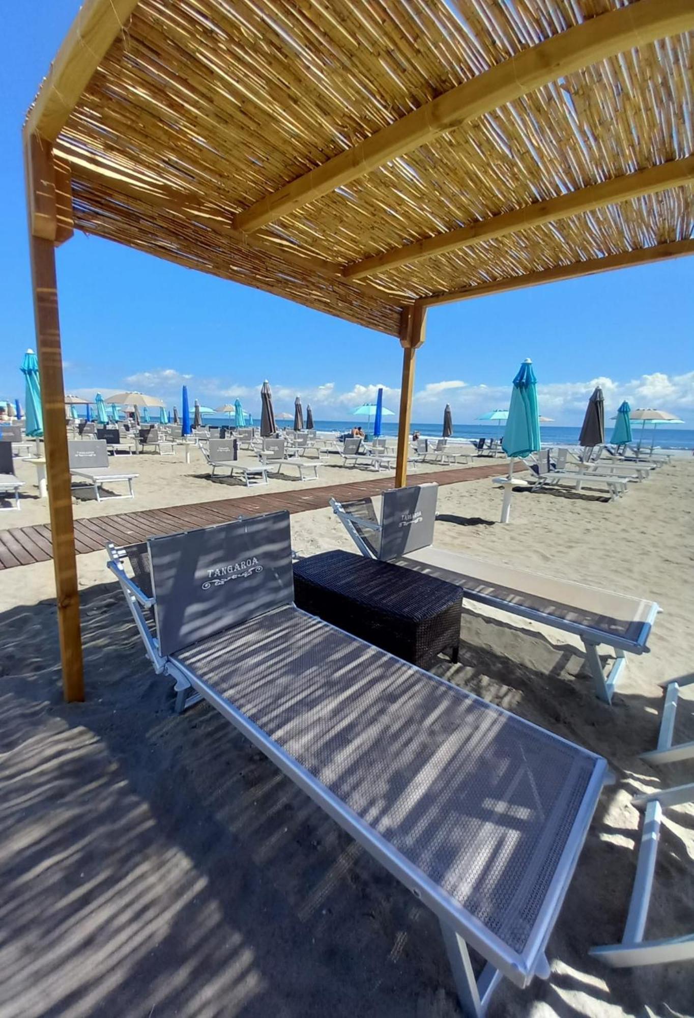 Hotel Ariella Milano Marittima Buitenkant foto