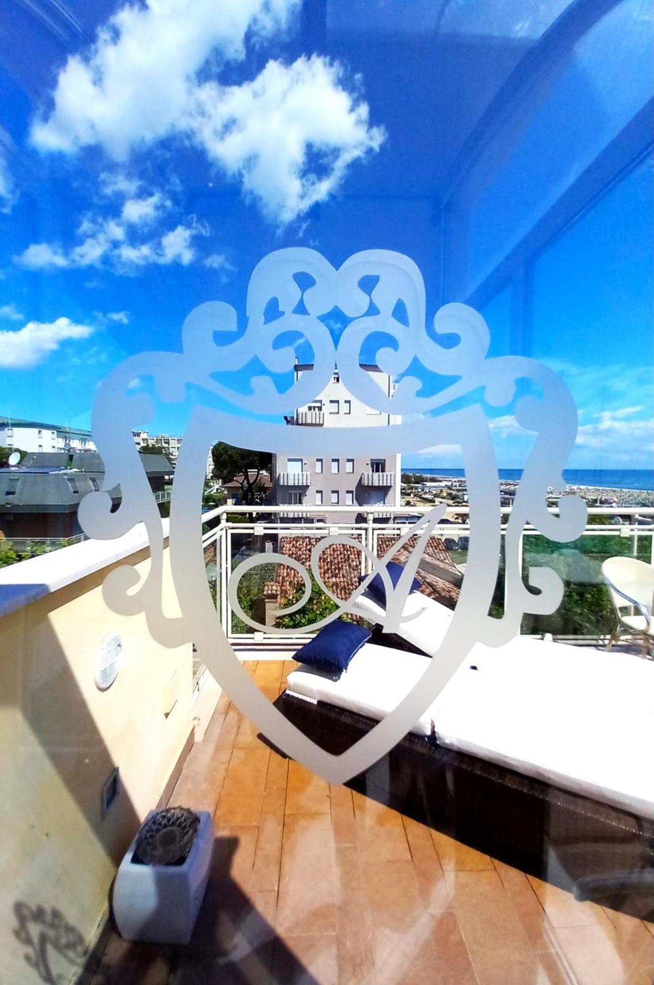 Hotel Ariella Milano Marittima Buitenkant foto