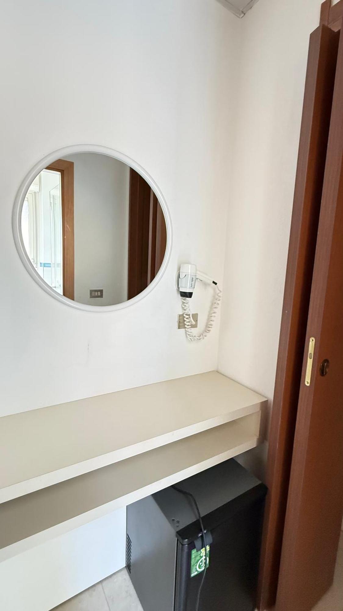Hotel Ariella Milano Marittima Buitenkant foto